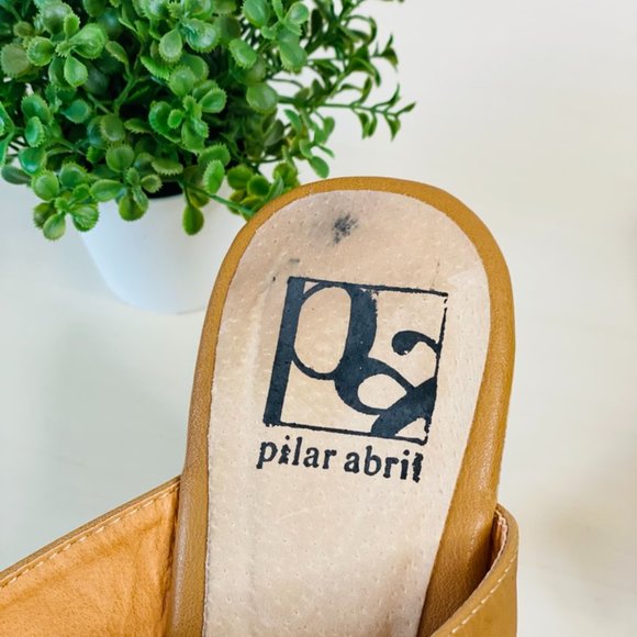 Pilar Abril Heels - Picture 5 of 6